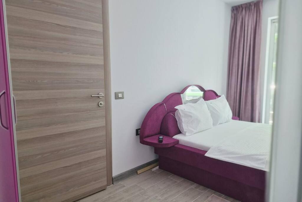 Nasty 24 Aparthotel Pool & Spa Mamaia Nord Năvodari Eksteriør billede