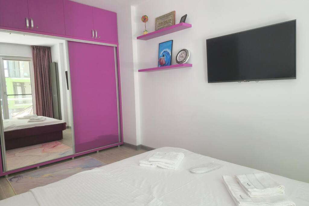 Nasty 24 Aparthotel Pool & Spa Mamaia Nord Năvodari Eksteriør billede