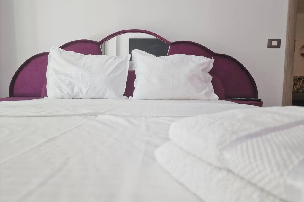 Nasty 24 Aparthotel Pool & Spa Mamaia Nord Năvodari Eksteriør billede